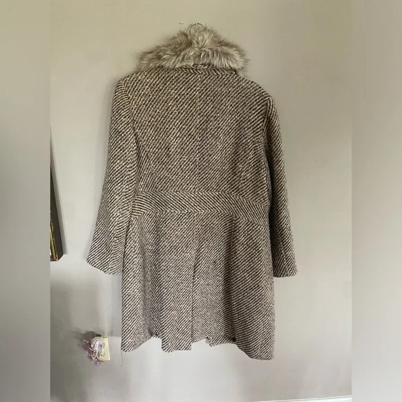 LOFT Herringbone Trench Coat with Faux Fur Collar - Picture 6 of 6